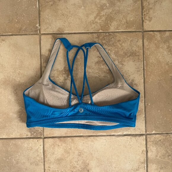 Lululemon Blue/Teal Free to Be Bra - Size 6 - Picture 7 of 7
